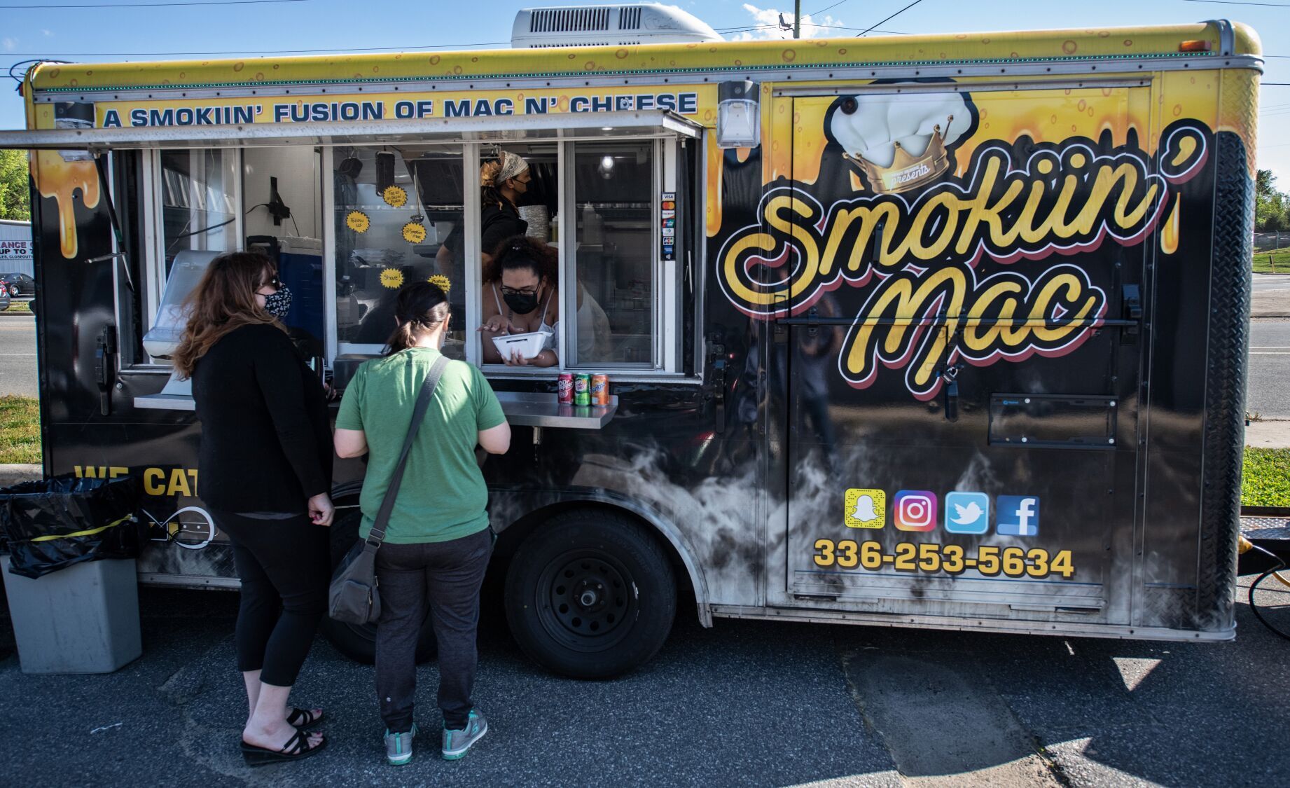 Smokiin' Mac Food Truck (web only)